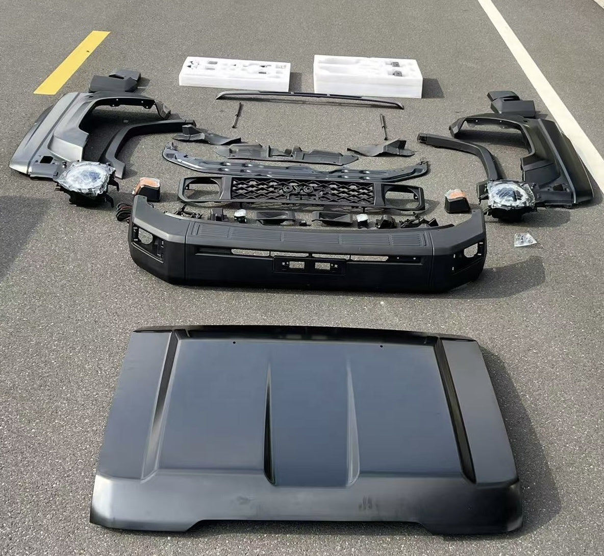 Toyota Land Cruiser 70 Series Facelift Conversion Kit