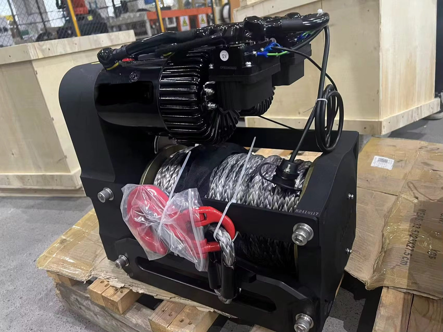 Runva Universal Dual 7.2HP Free Spool Winch - 14,000 LBS Capacity