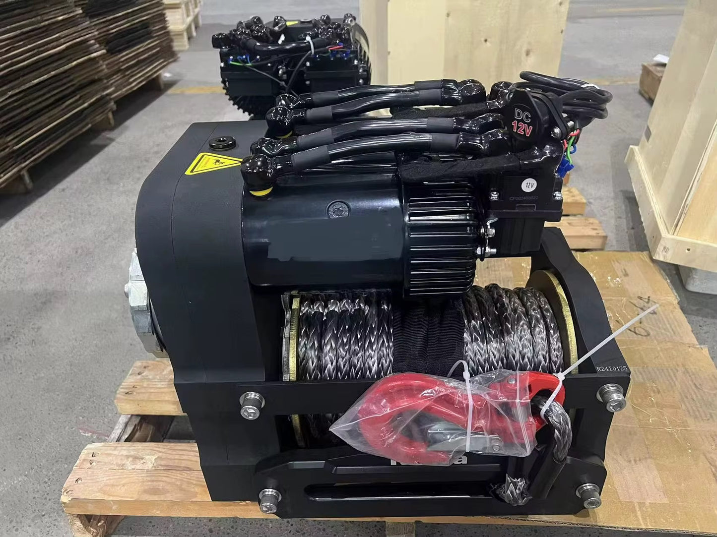 Runva Universal Dual 7.2HP Free Spool Winch - 14,000 LBS Capacity